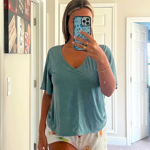 Womens Z supply soft shirt - Picture 3 of 3